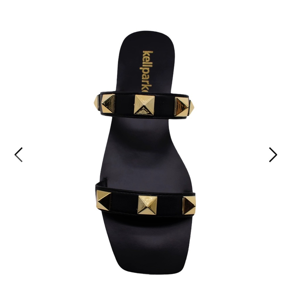 Kell Parker NWOT Black Leo Stud Sandal